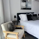Chill And Stay-luxury With Pool And Sauna In Kato Apartament *