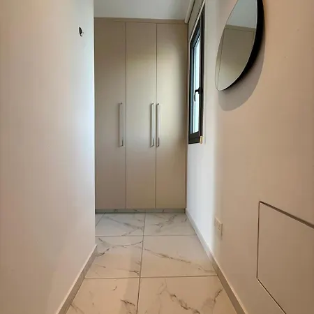 Chill And Stay-luxury With Pool And Sauna In Kato * Paphos