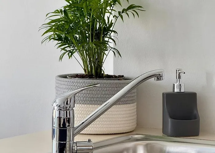 Apartmán Chill And Stay-luxury With Pool And Sauna In Kato Paphos