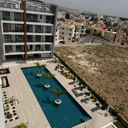 Chill And Stay-luxury With Pool And Sauna In Kato *