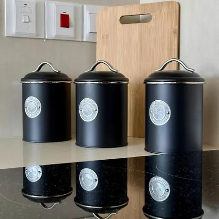 Chill And Stay-luxury With Pool And Sauna In Kato